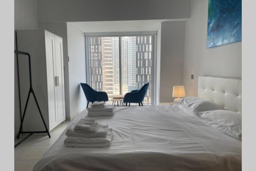 Cayan Tower Luxury Apartment With Sea View Dubai Ngoại thất bức ảnh
