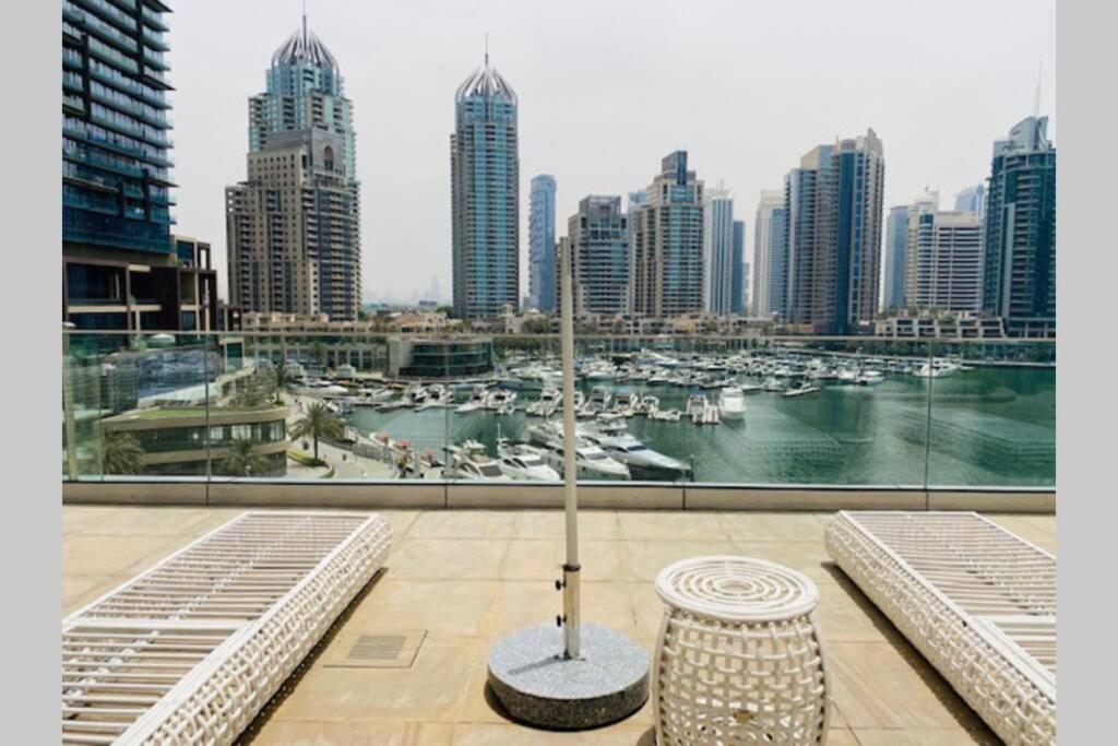 Cayan Tower Luxury Apartment With Sea View Dubai Ngoại thất bức ảnh